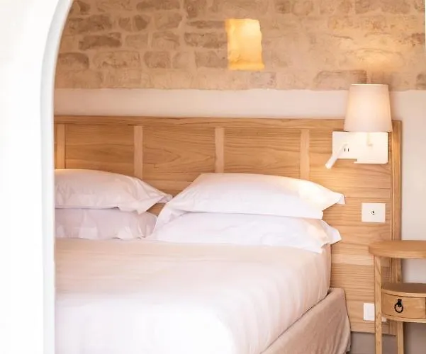 Szálloda Masseria Auraterrae 5*