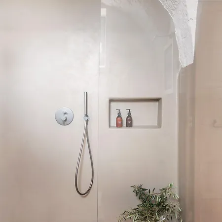 Hotel Masseria Auraterrae 5*
